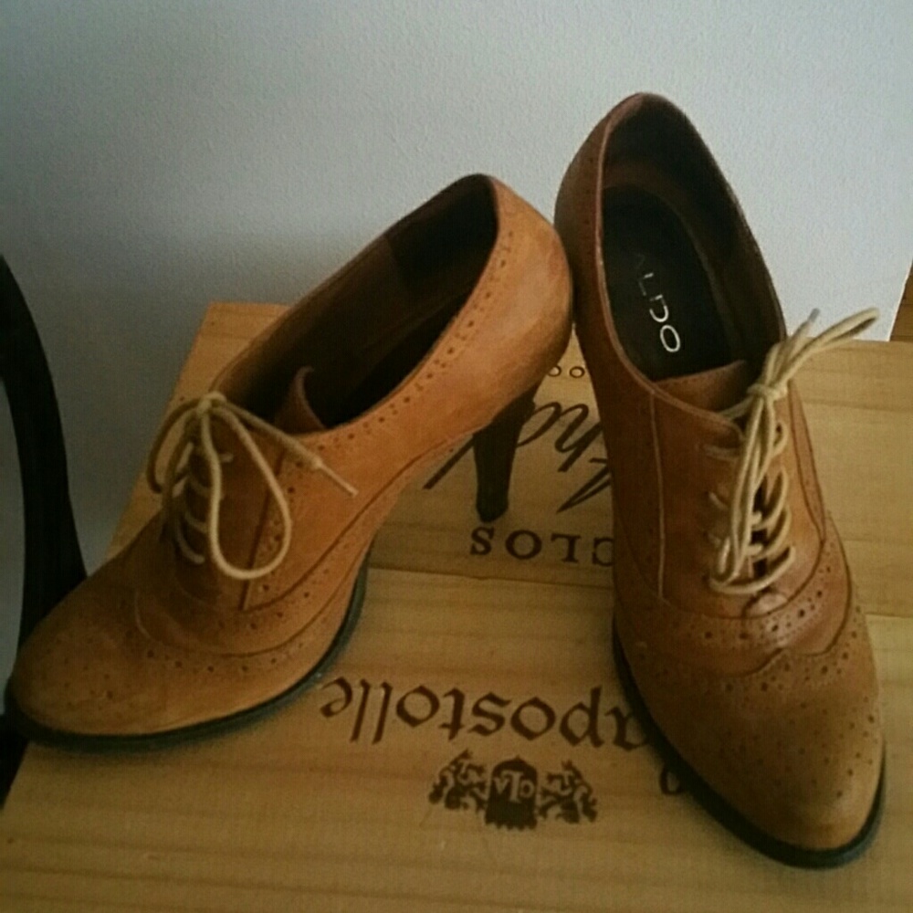 Aldo Faldge Cognac Color size 9